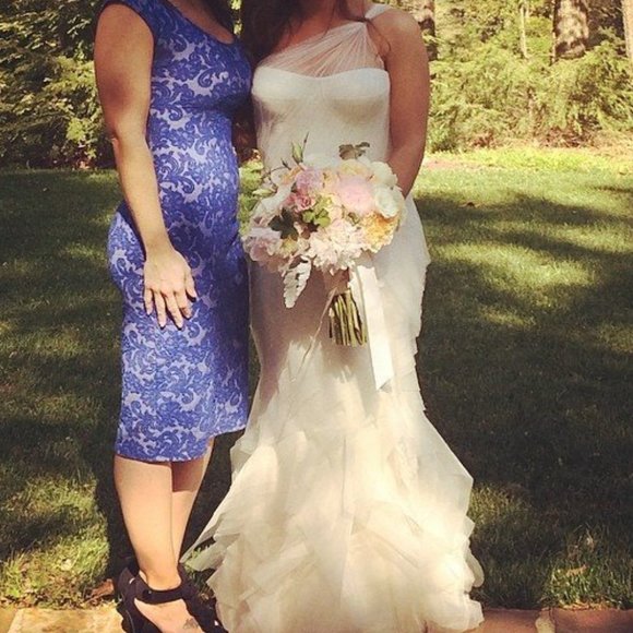 Vera Wang Farrah Wedding Gown Ivory Size 10 - Picture 3 of 14